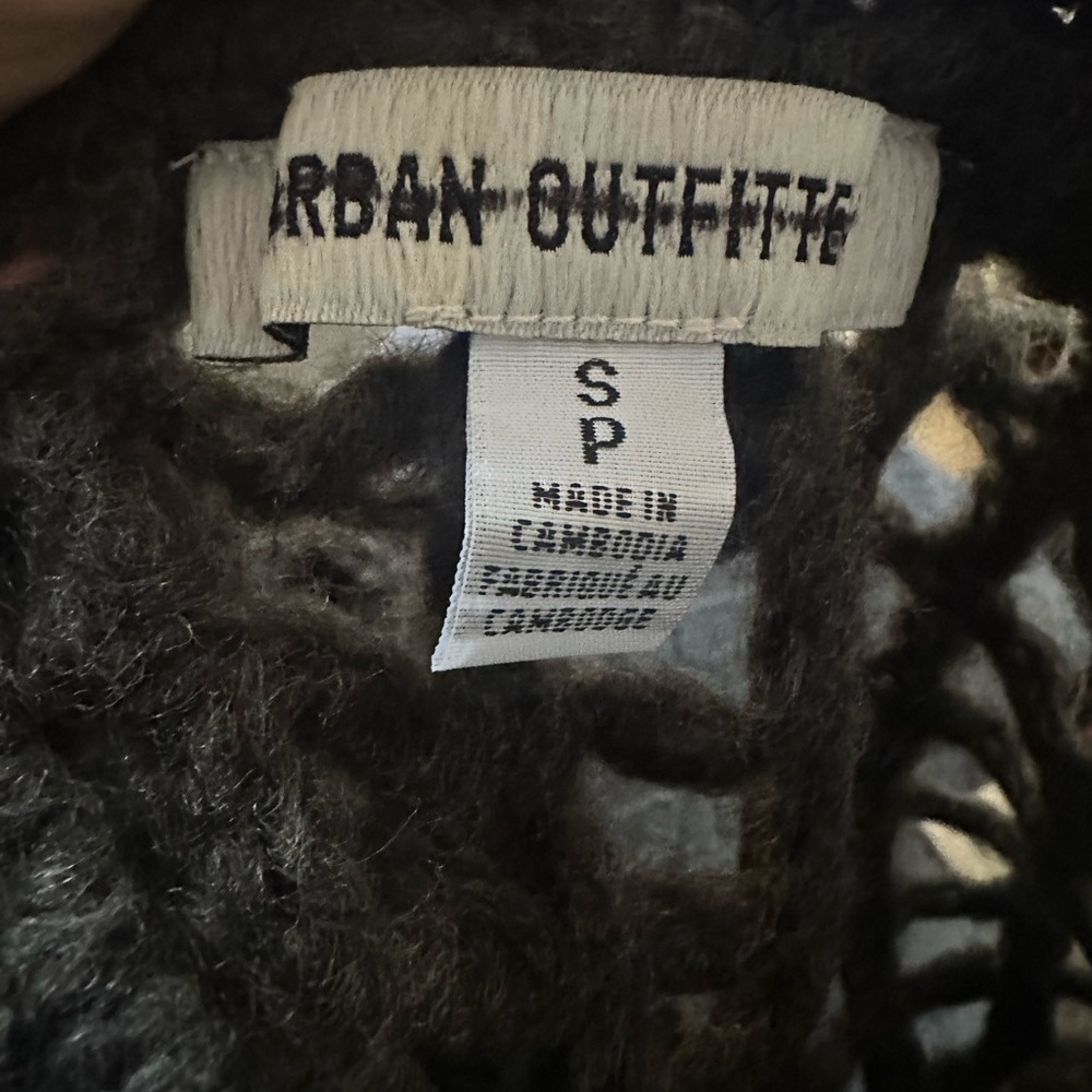 NWOT Urban Outfitters Gray Sweater- Small - Picture 5 of 7